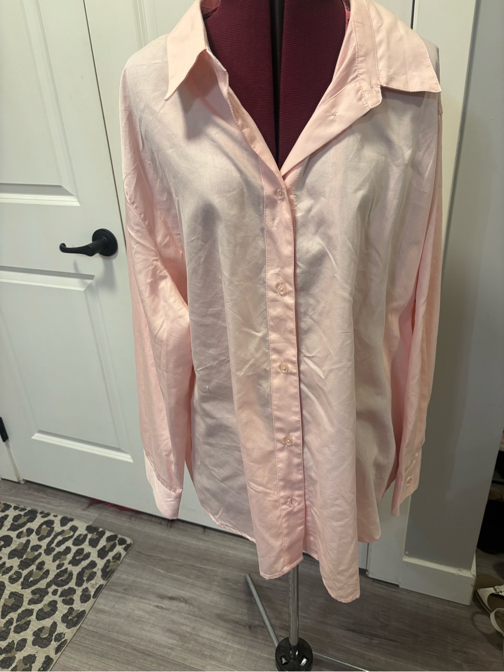 Lane Bryant Light Pink Button-Up Blouse